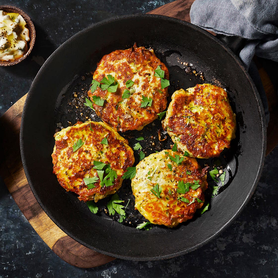 Zucchini- och ostbiffar