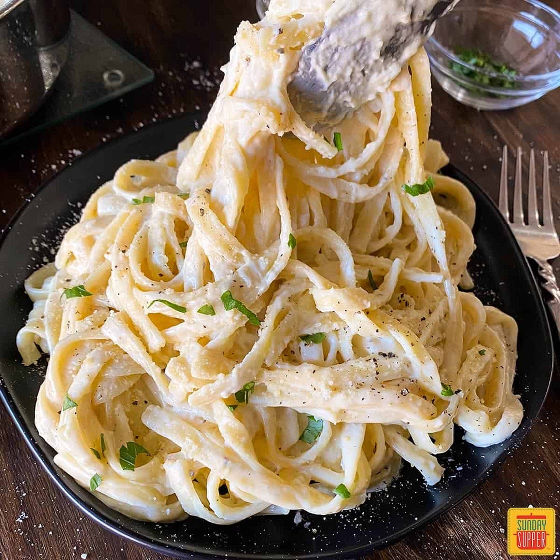 Easy Fettuccine Alfredo