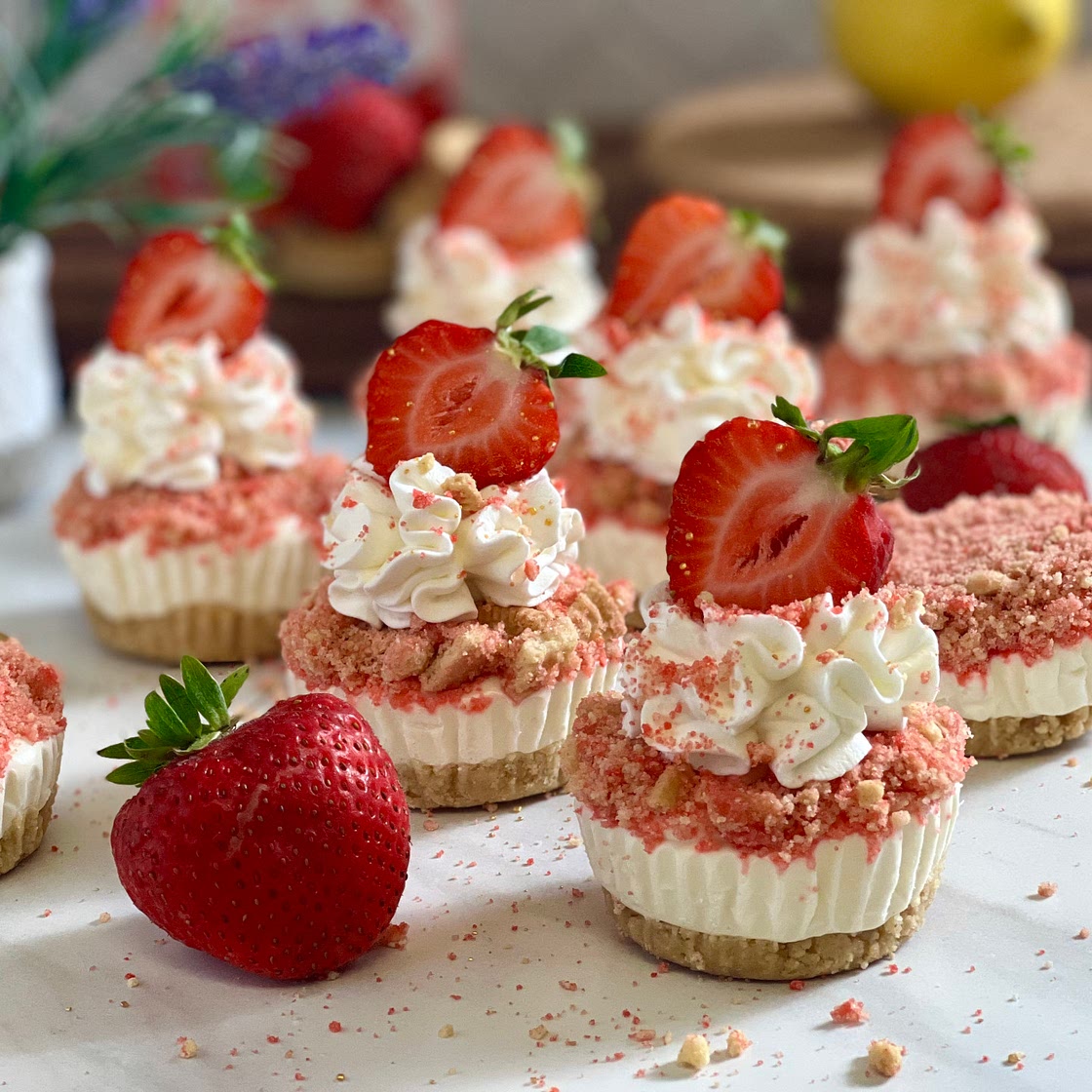 Strawberry Shortcake No-Bake Cheesecake