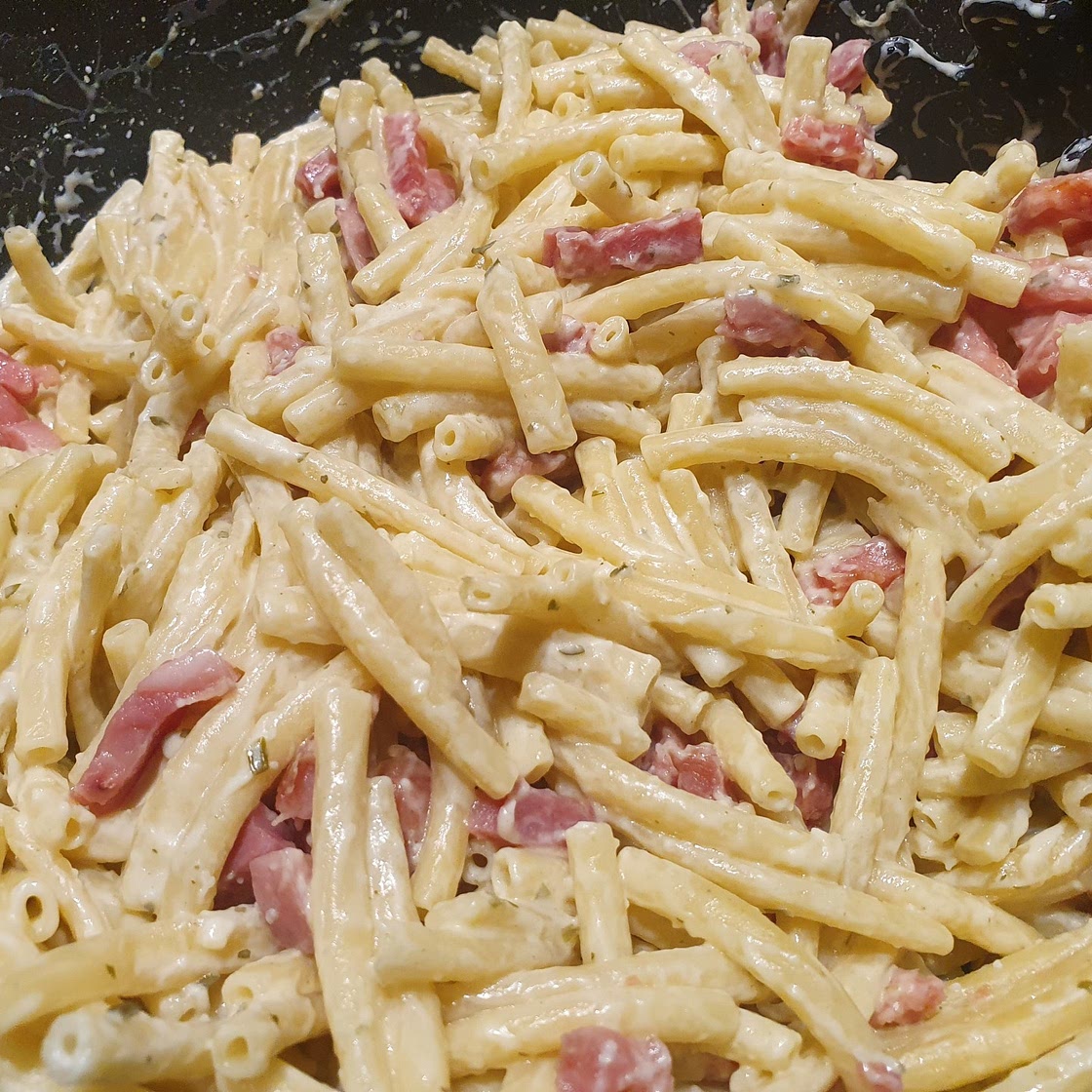 Macaroni express à la crème