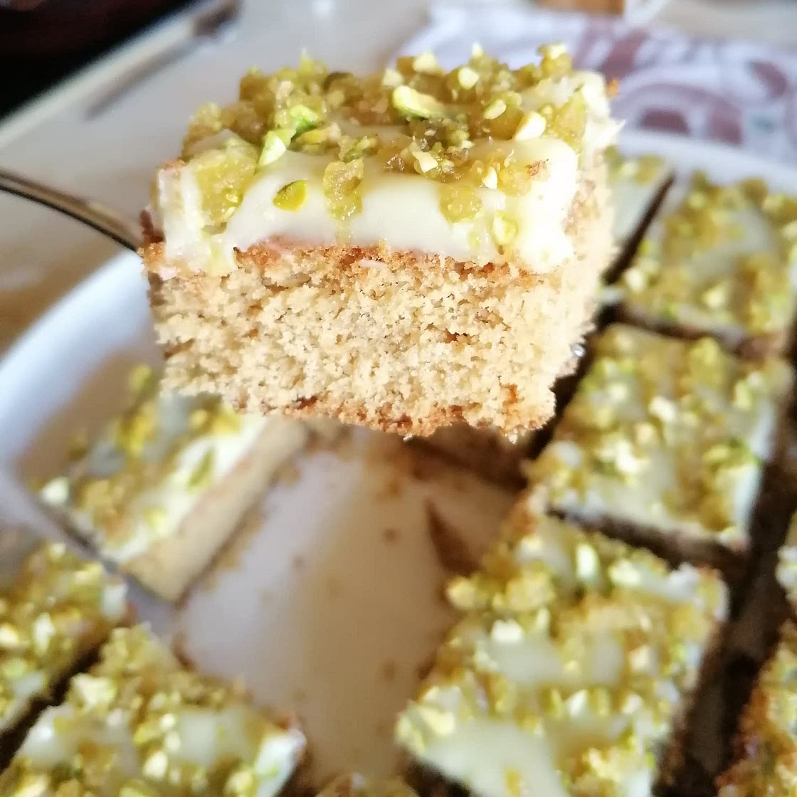 Ginger & Pistachio Squares