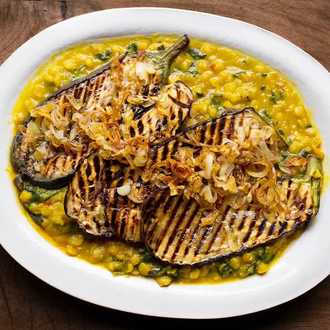 Grilled aubergines, lentils and spinach
