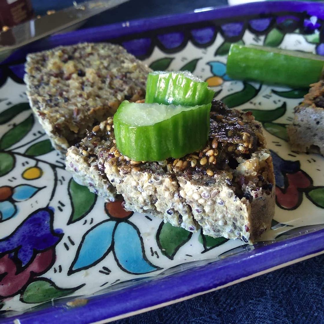Freekeh (green wheat) and quinoa bread