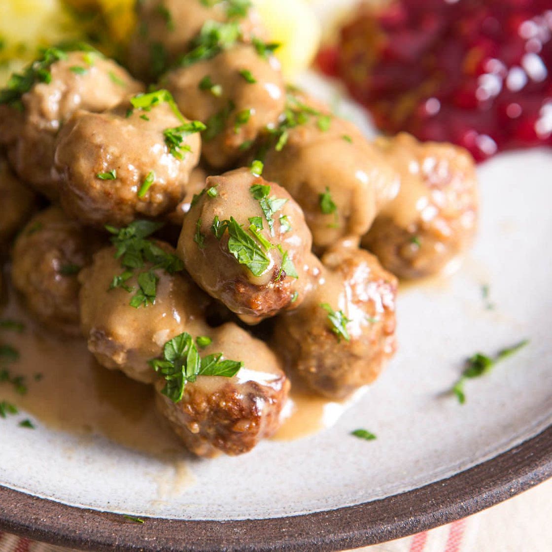 Vegan Zweedse (achtige) gehaktballetjes by your
