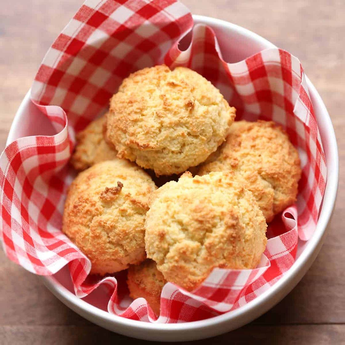 Keto Biscuits (Almond Flour)