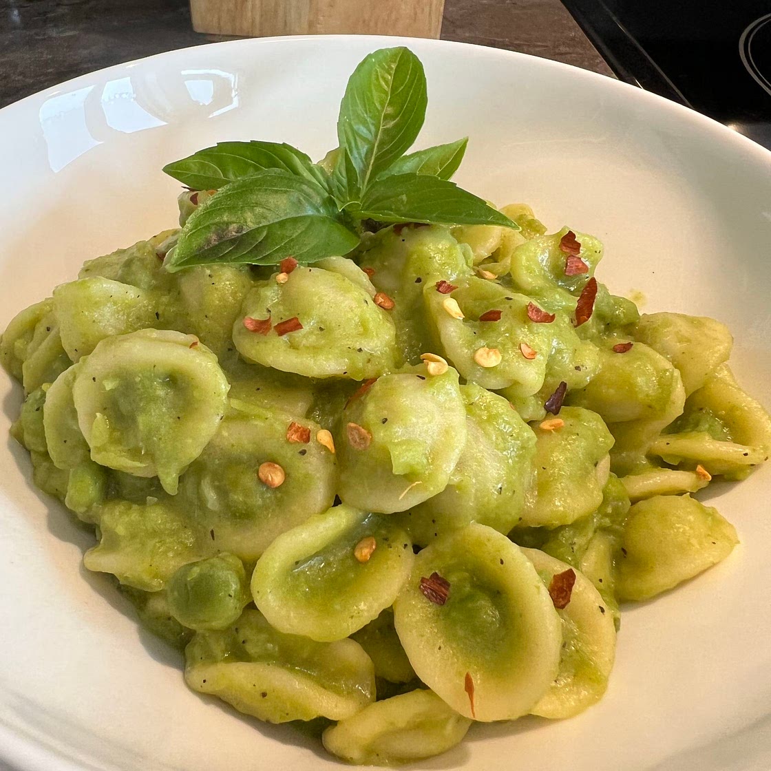 Pasta with Creamy Peas (Pasta e Piselli)