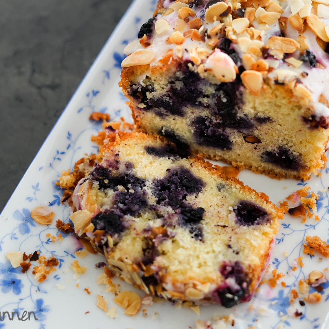 Saftiger Blaubeerkuchen nach Ottolenghi - Wunderbrunnen