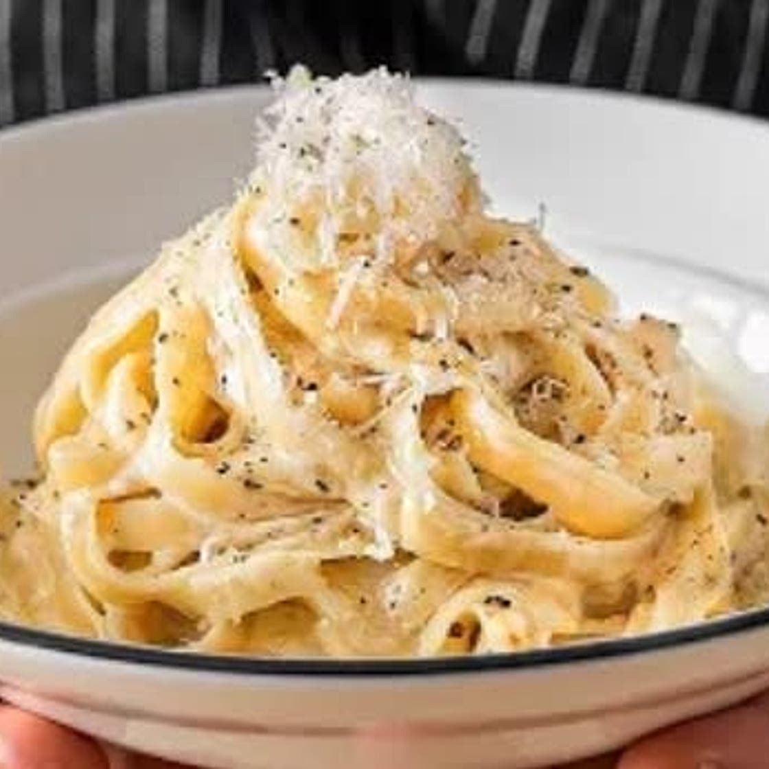 Easy Fettucine Alfredo