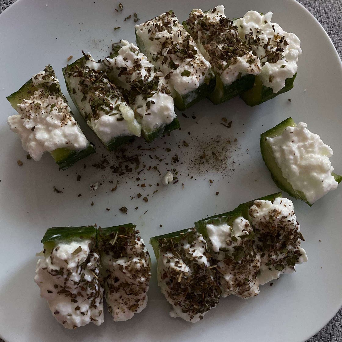 CUCUMBER BOAT