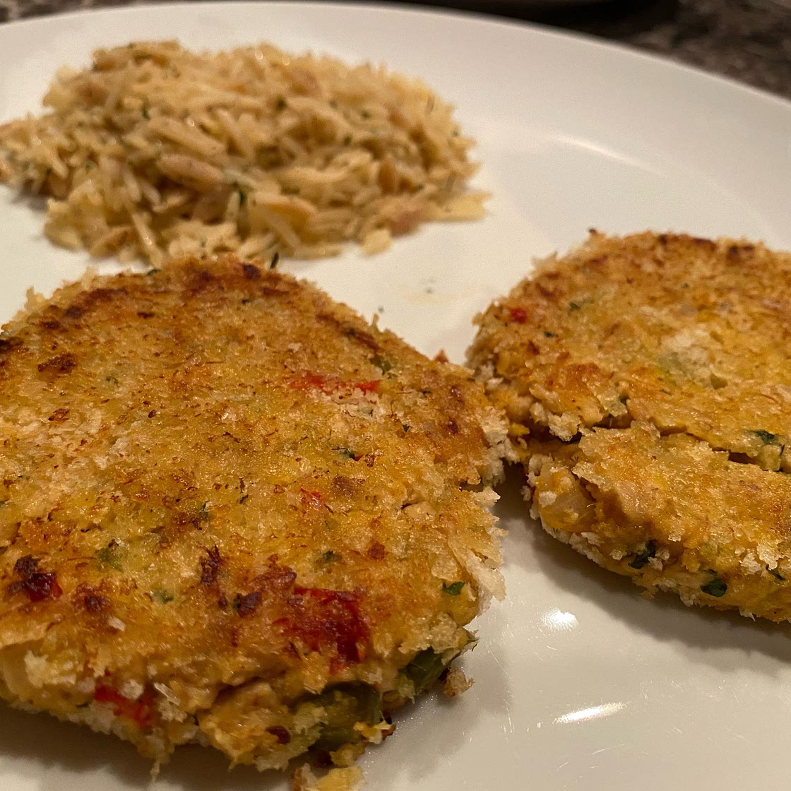 Salmon Patties Recipe (VIDEO)