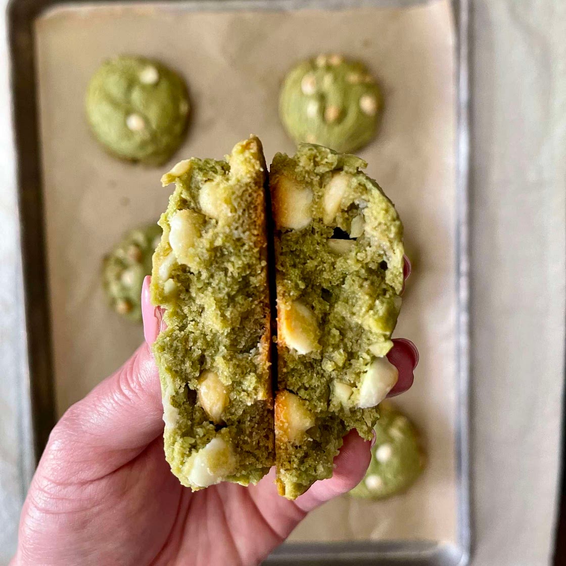 Matcha Cookies with Macadamia Nuts and White Chocolate 