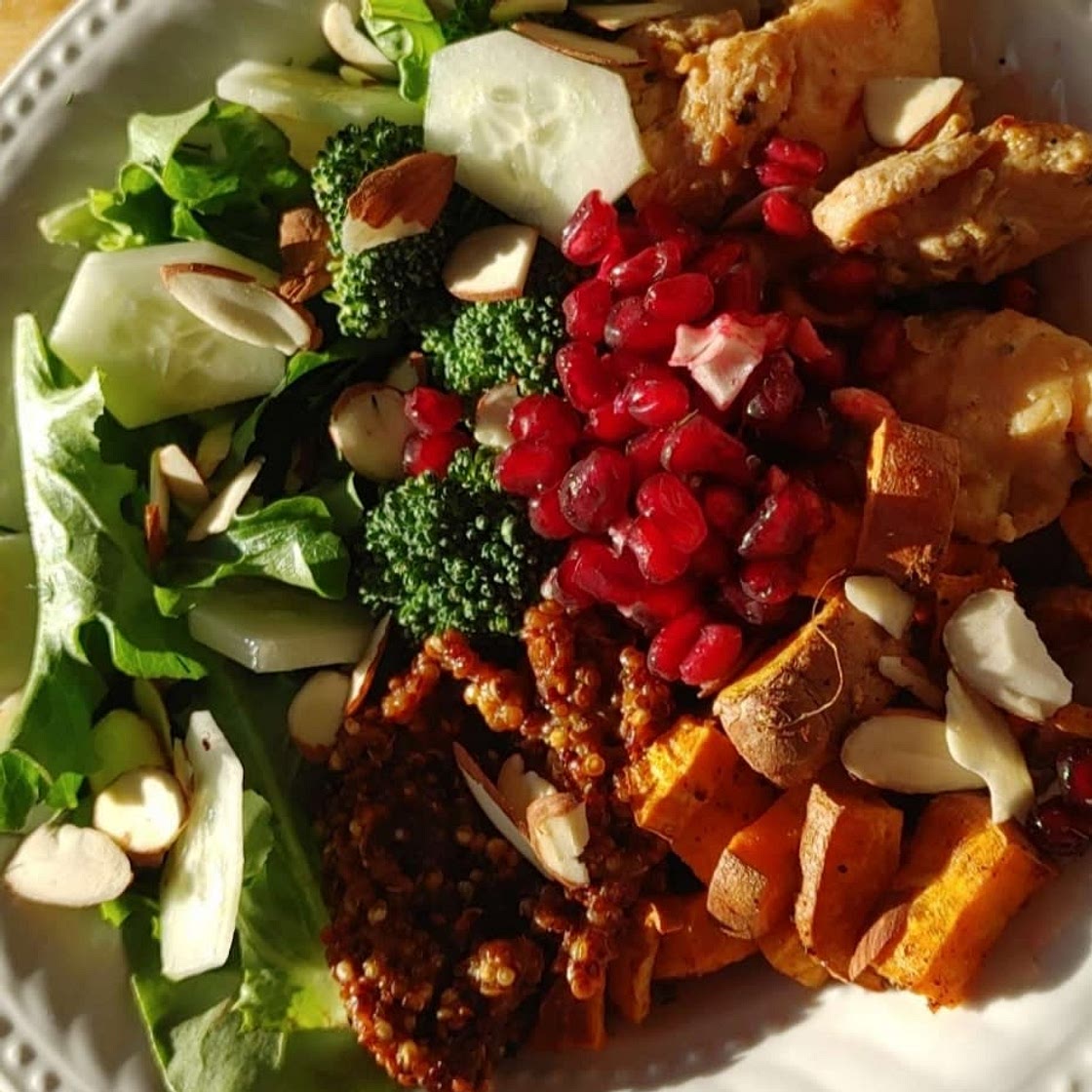 Quinoa Broccoli Salad (with creamy dill dressing!)