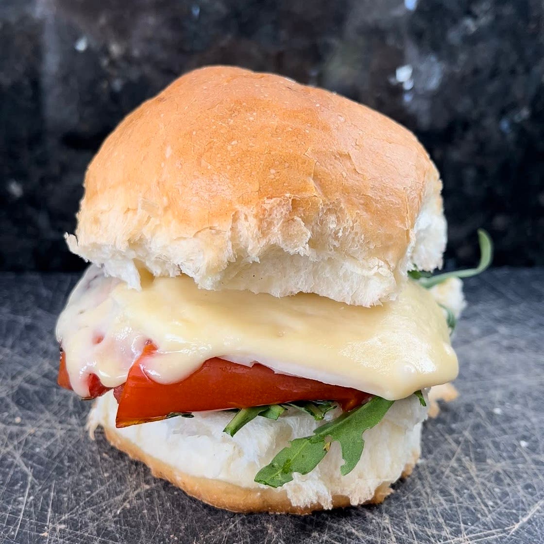 Tomato omelette sandwich