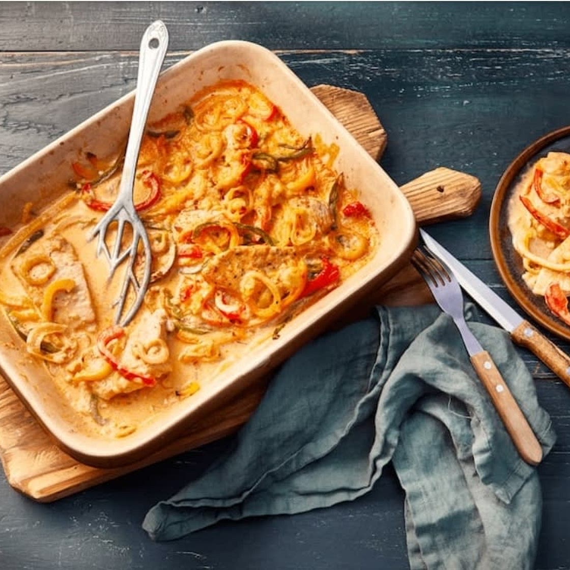 Paprika-Sahne-Schnitzel aus dem Ofen