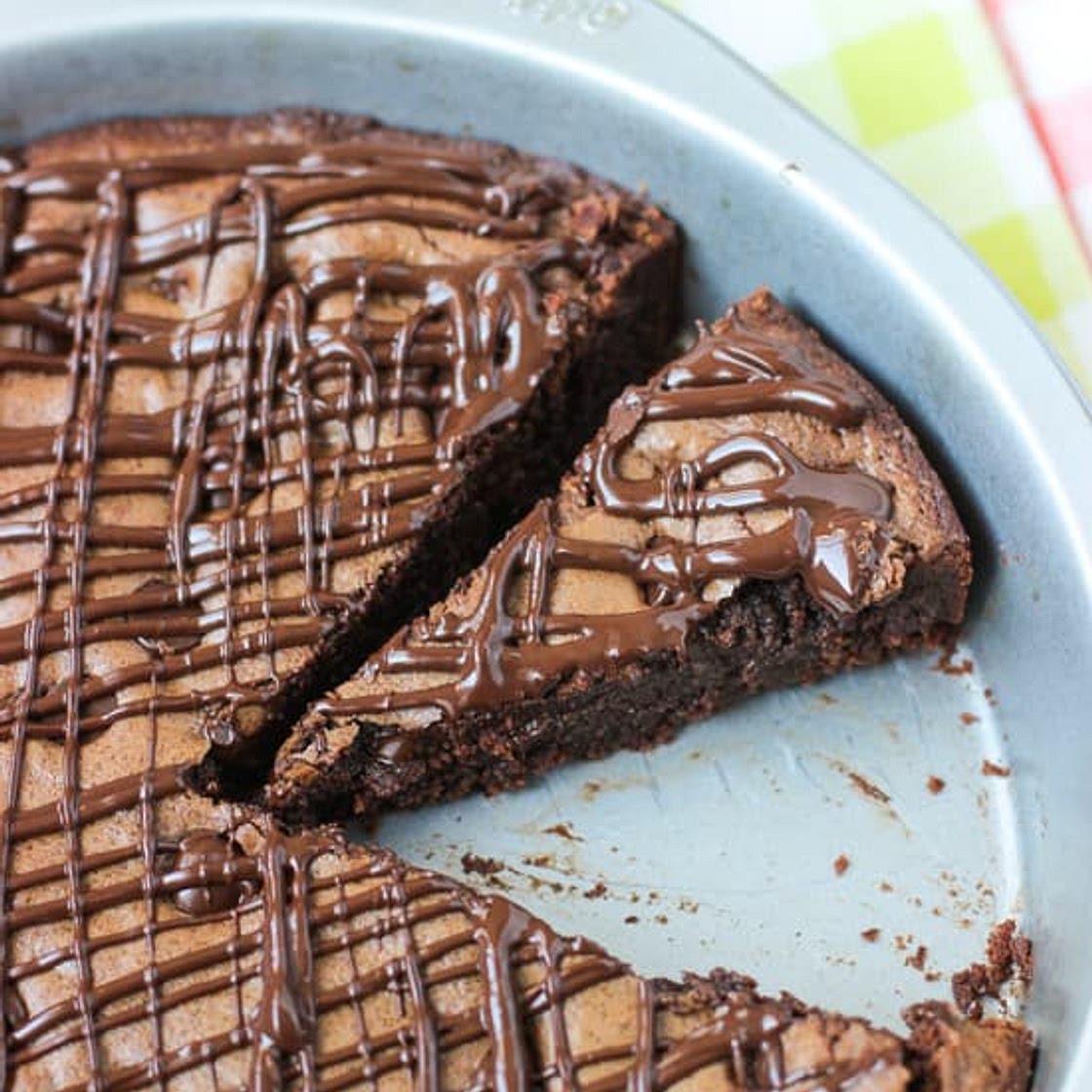 Fudgy Dark Chocolate Brownie Cake