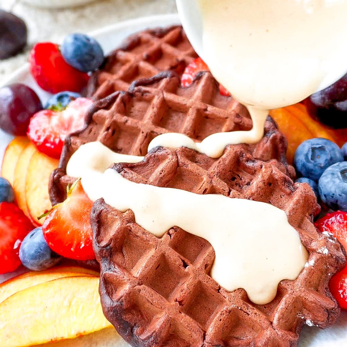 Easy vegan Chocolate Waffles