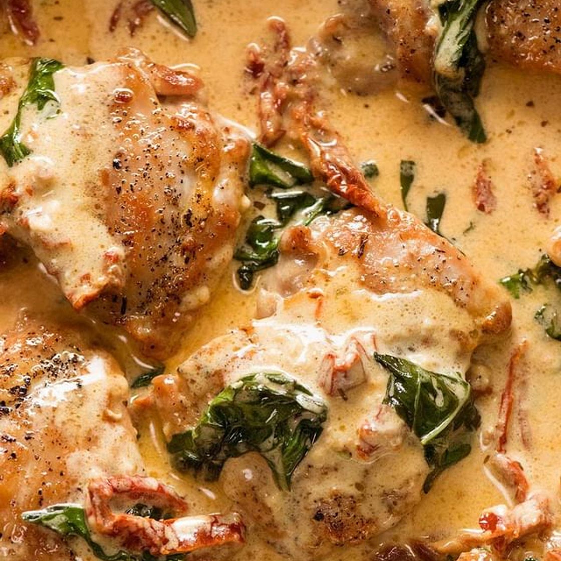 CHICKEN WITH CREAMY SUN DRIED TOMATO SAUCE