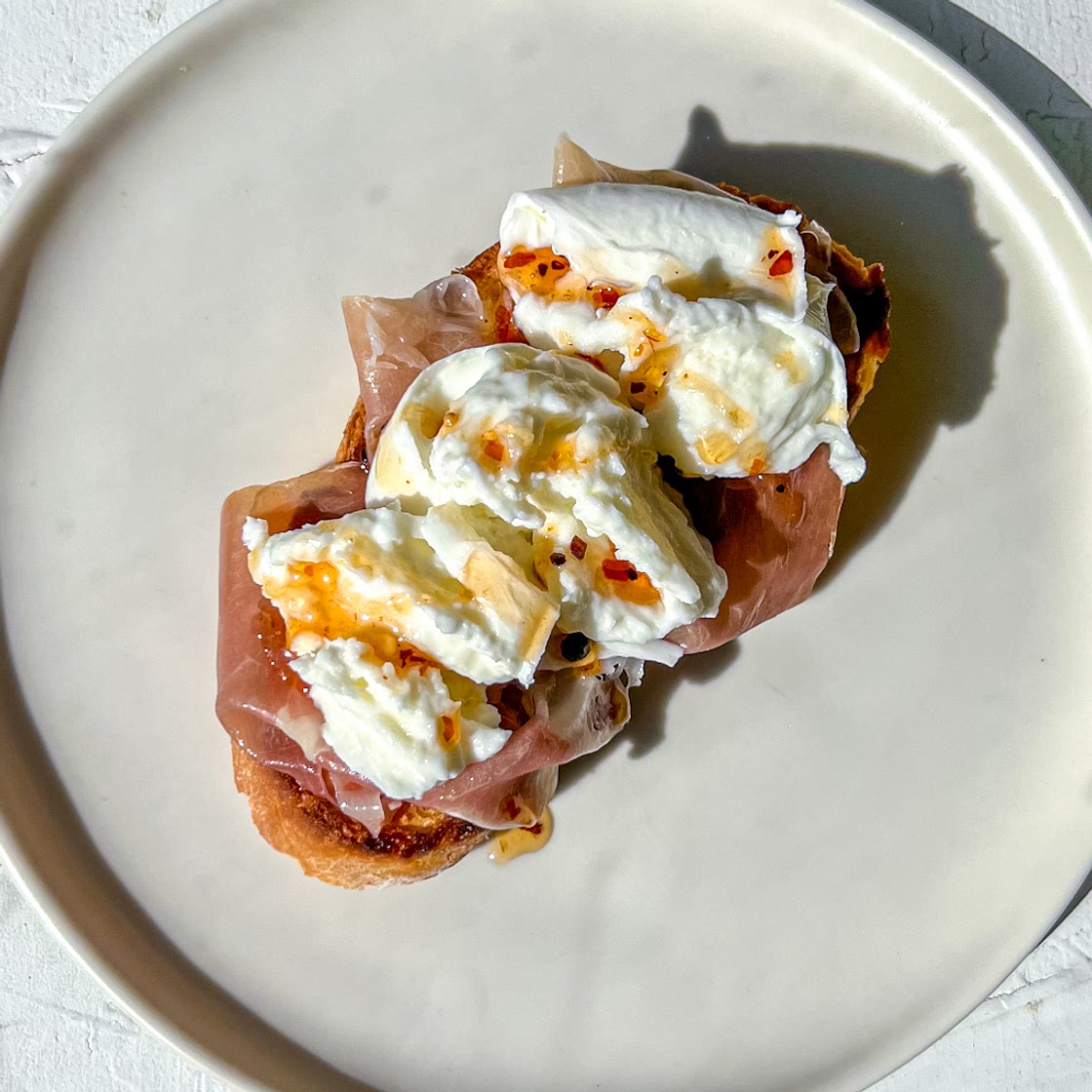 Prosciutto with Roasted Garlic and Mozzarella Sandwich
