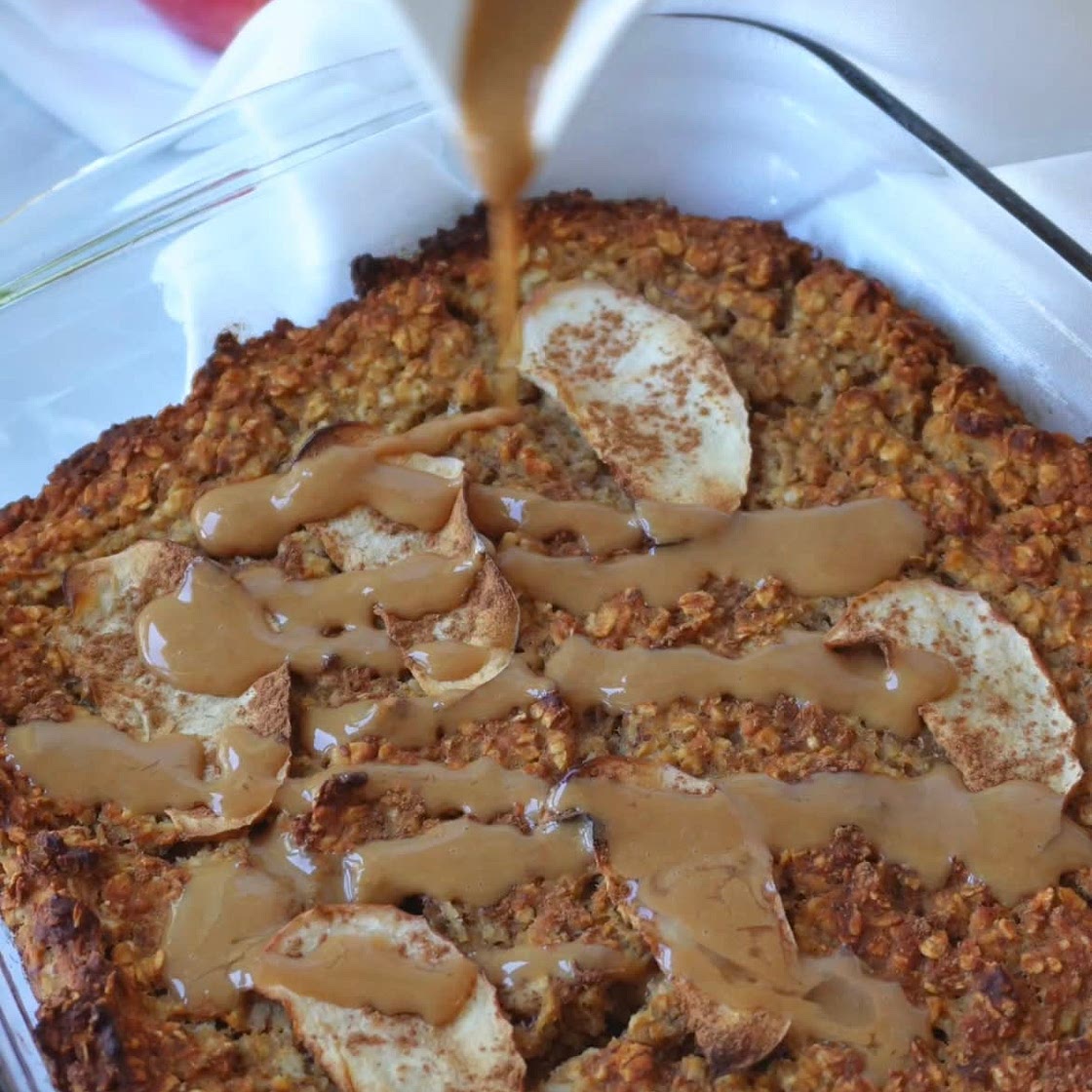 Apple Pie Baked Oats