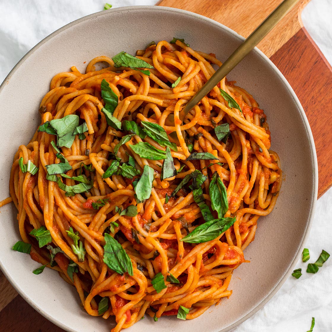 Savory & Easy Pumpkin Marinara Pasta Sauce (vegan)