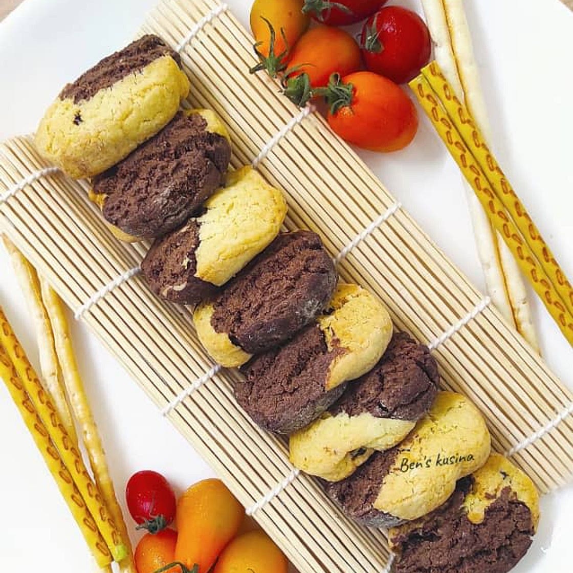 Raisins / Cranberries Chocolate Twist