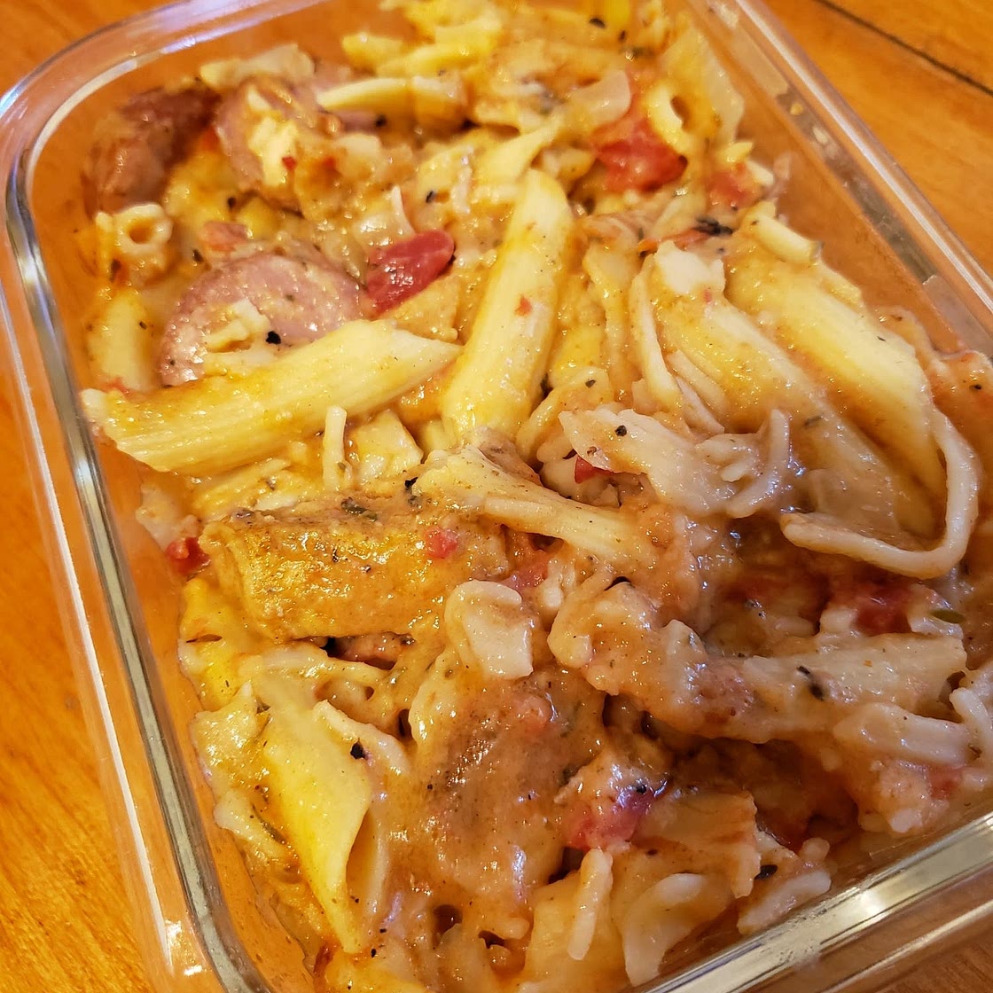 One Pot Creamy Cajun Chicken Pasta [Dairy Free]