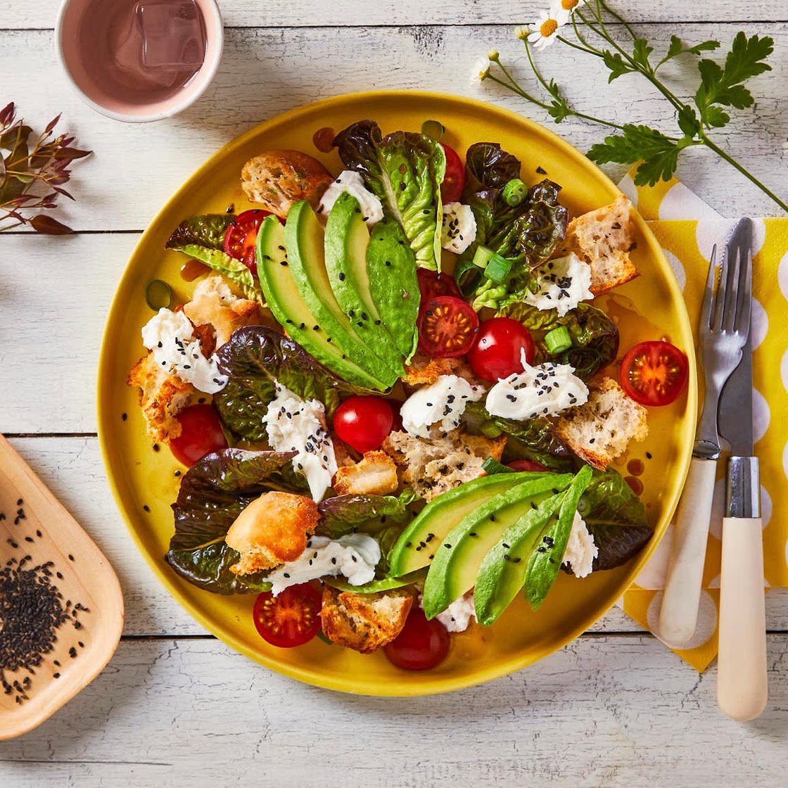 Aussie-Style Mozzarella, Avocado & Sesame Salad