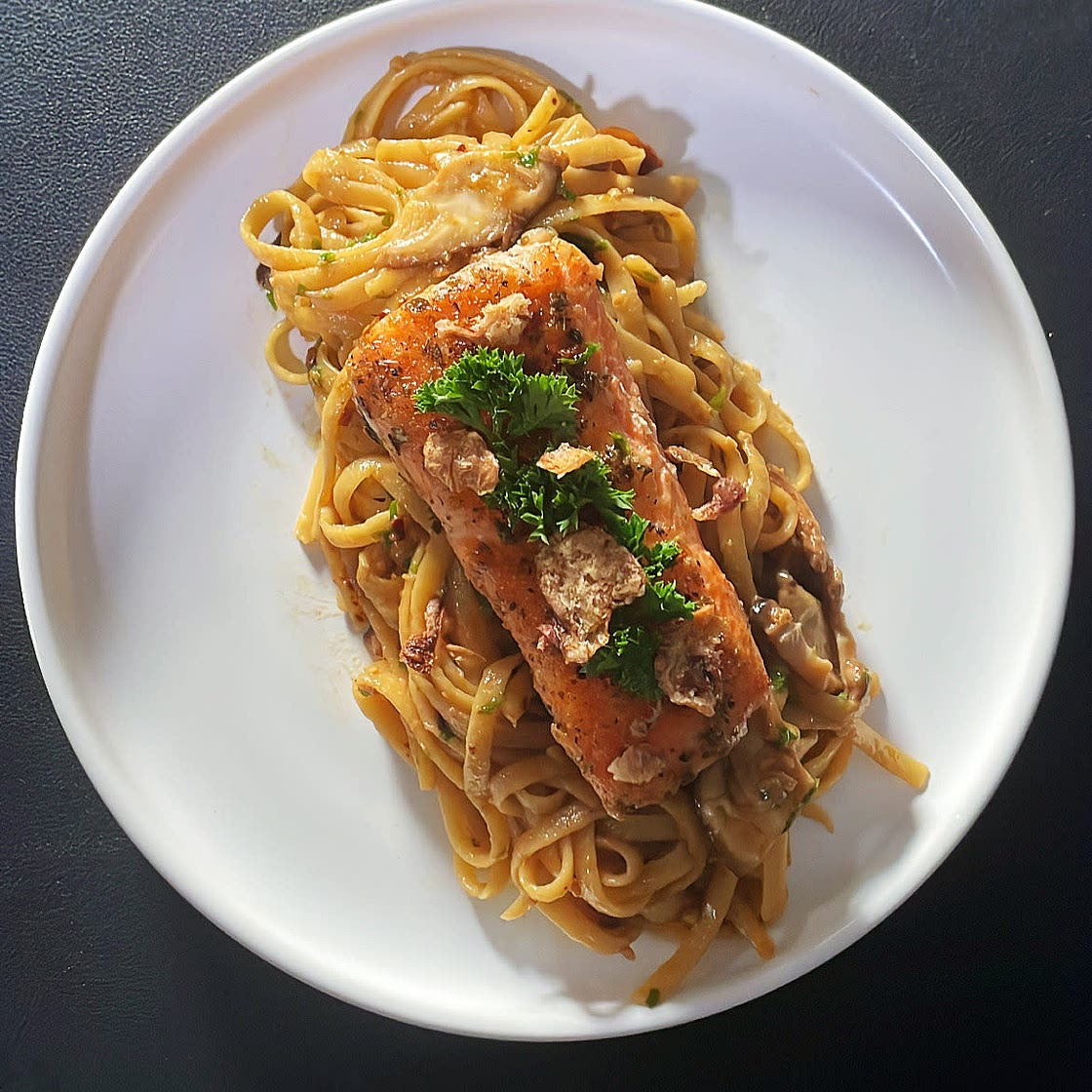 Chili butter pasta with salmon
