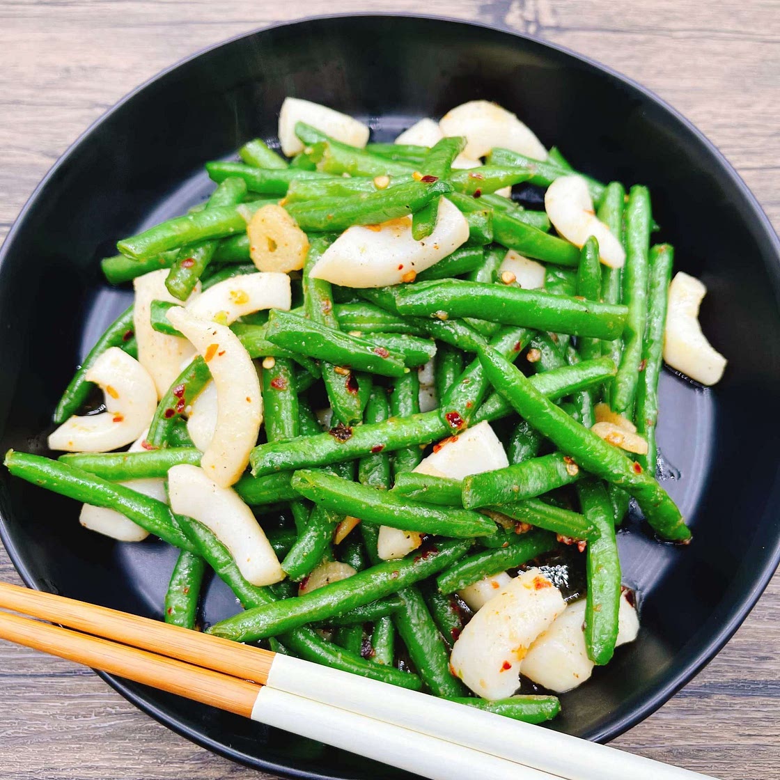 Garlic Squid and Green Beans