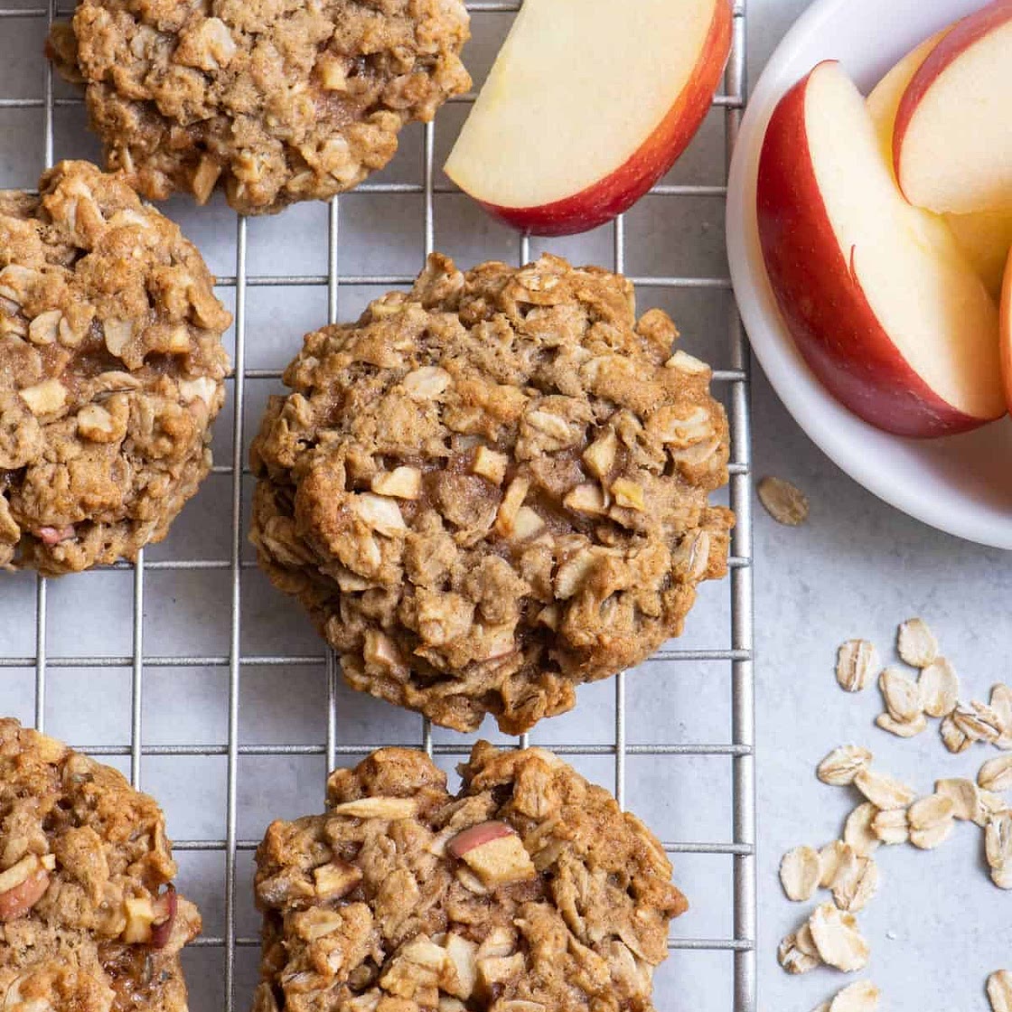 Cinnamon Oatmeal Apple Cookies