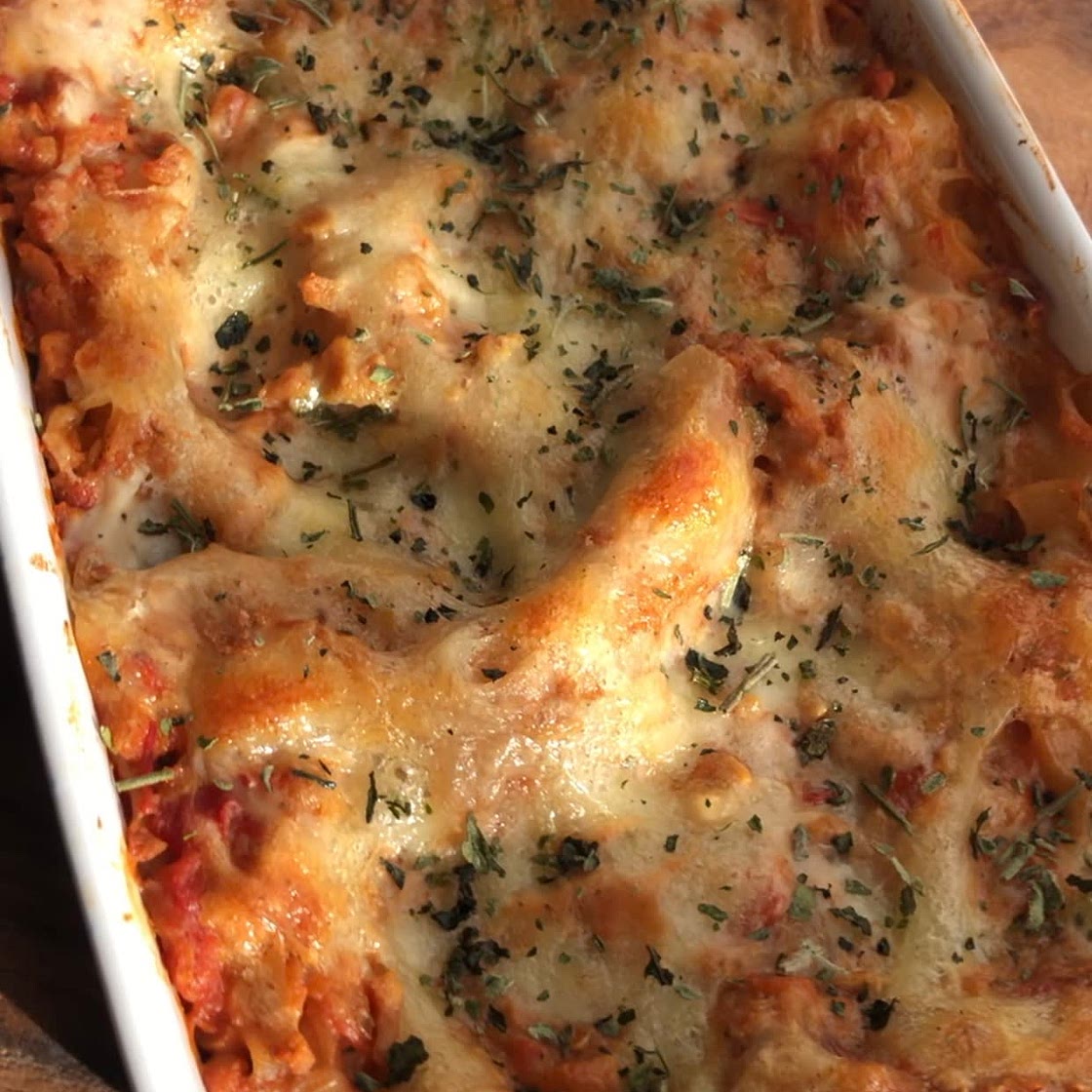 Creamy 275cal lasagne for two