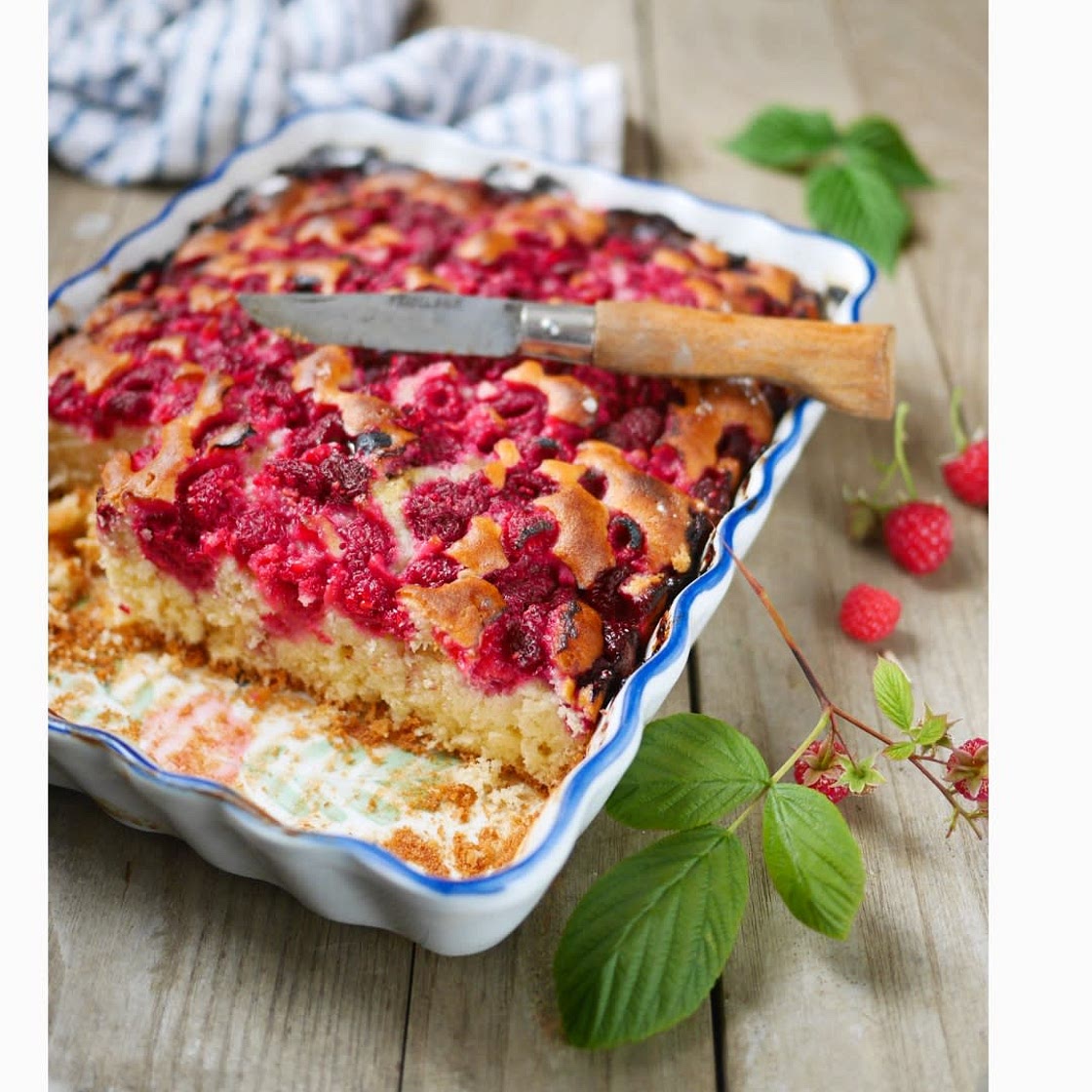 Gâteau fondant framboises