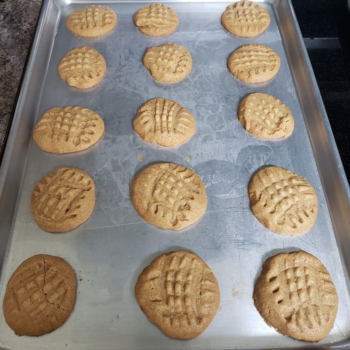 3-Ingredients Peanut Butter Cookies