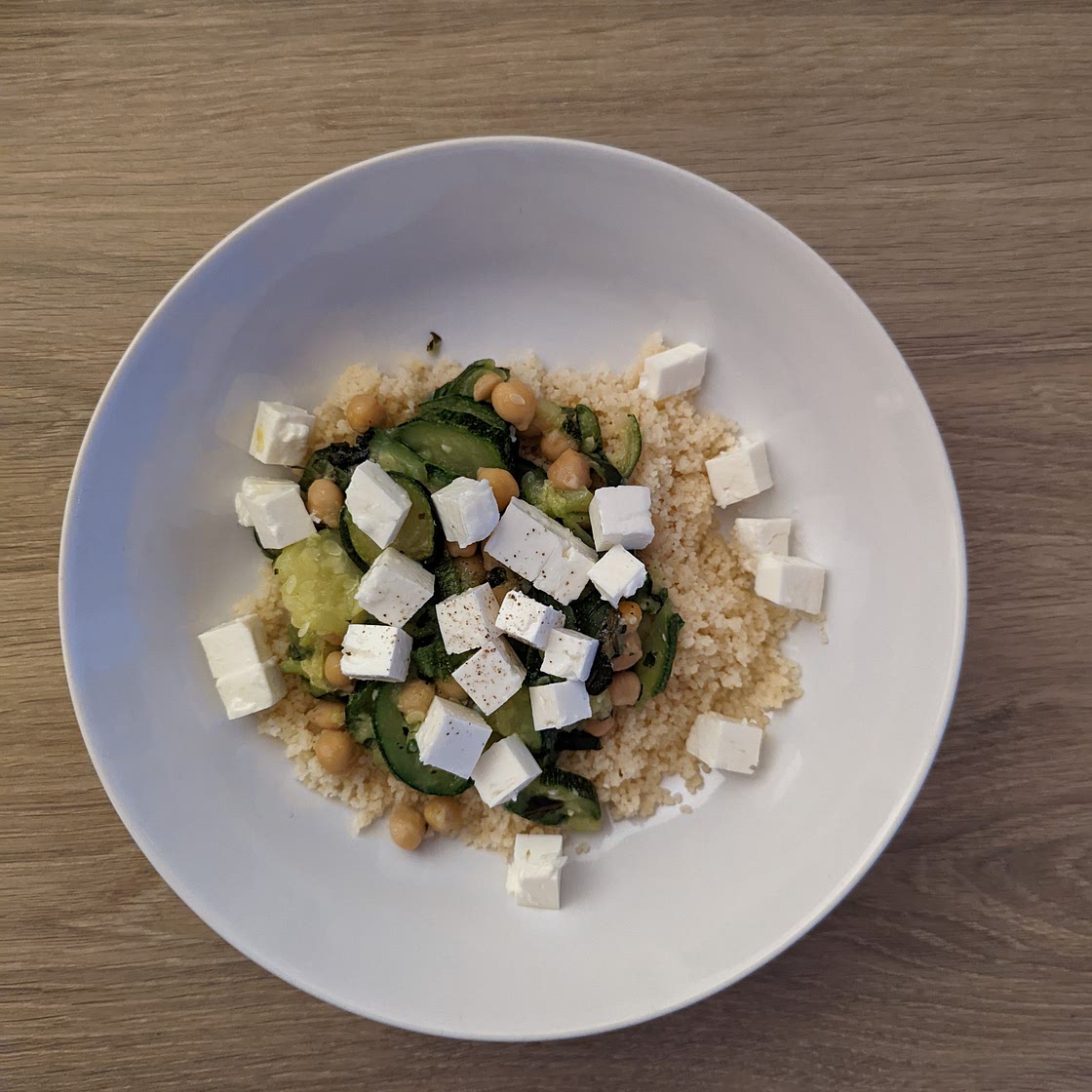 Semoules courgettes feta