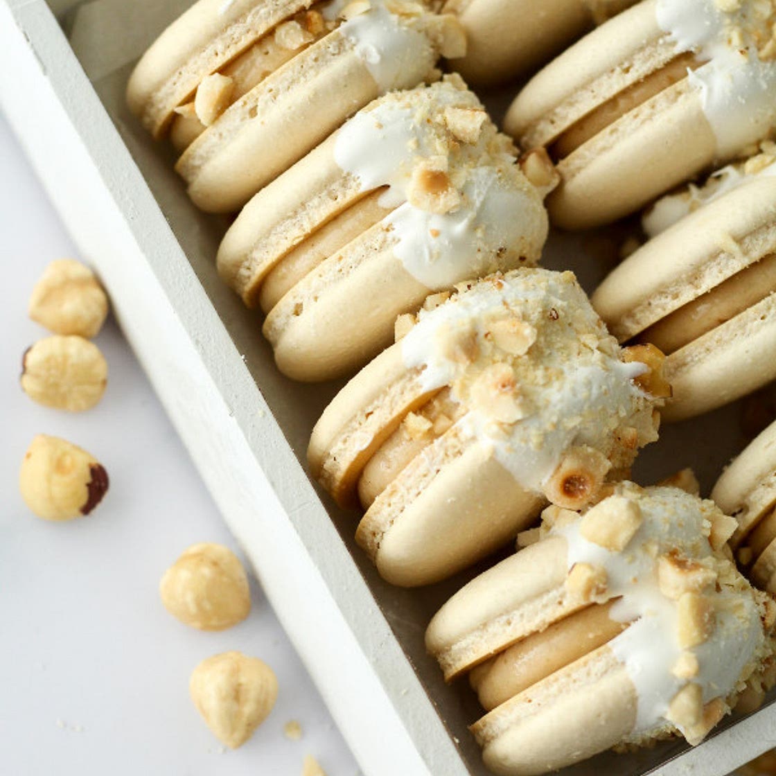 Hazelnut Dulce De Leche Macarons
