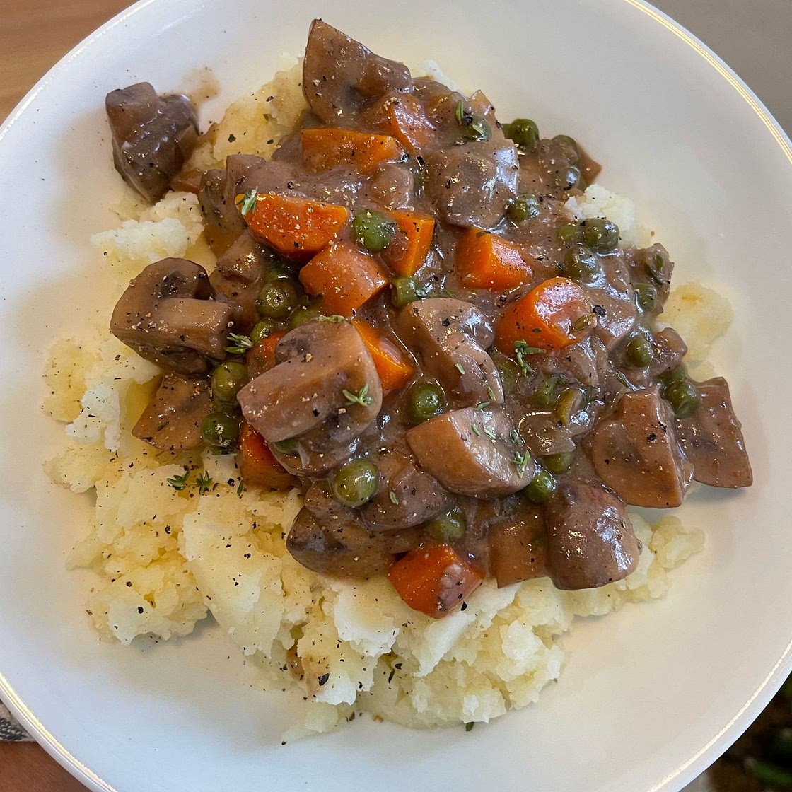 Vegan Mushroom Bourguignon