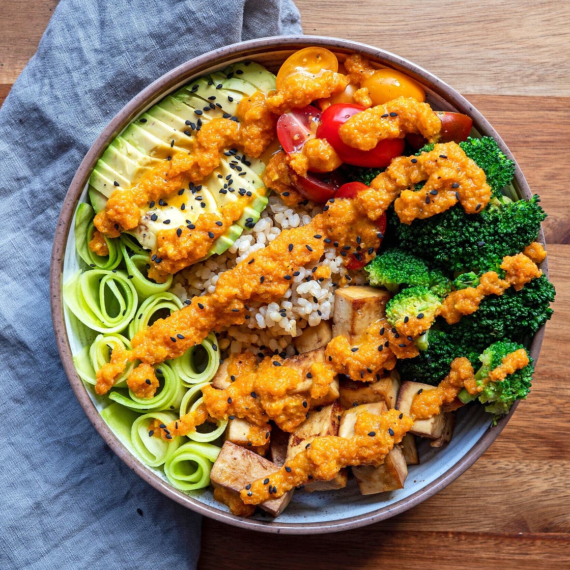 Garlicky Tofu Bowl w/ Carrot Ginger Dressing — The Yummy Vegan
