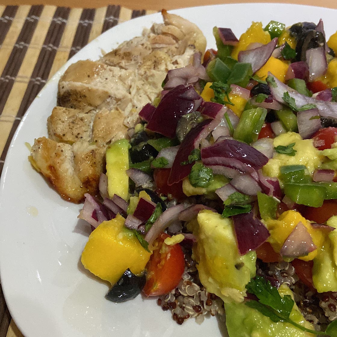 Mango Salsa Chicken Bowls