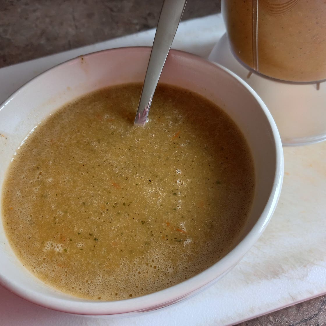 Courgette & Red Pepper Soup (1.72g fat)
