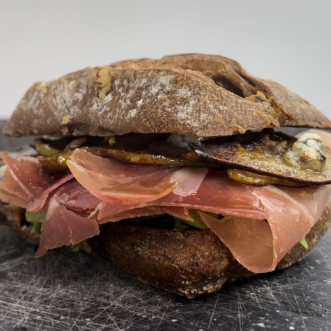 Pear gorgonzola sandwich