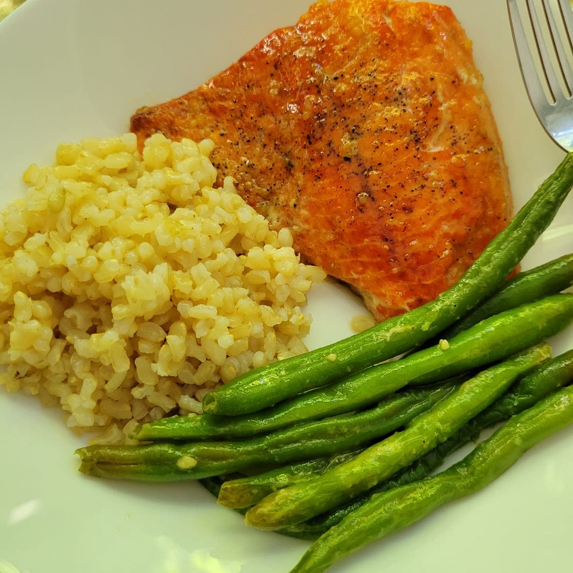 Honey Garlic Salmon (The Best Recipe!)