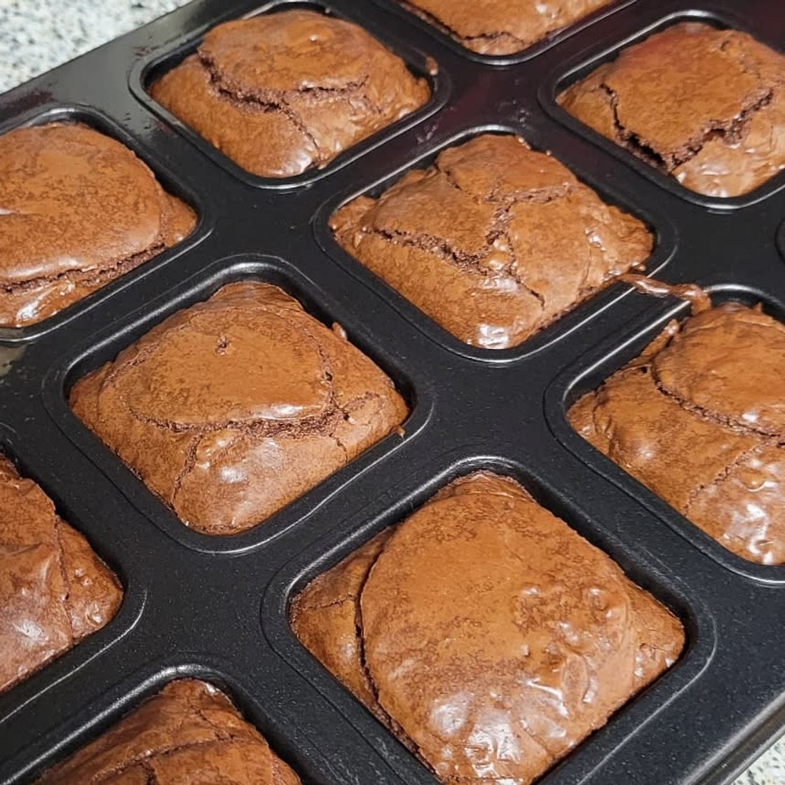Chewy Fudgy Homemade Brownies