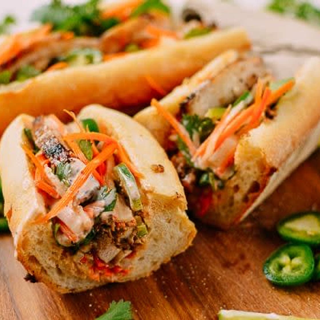 Chicken Banh Mi