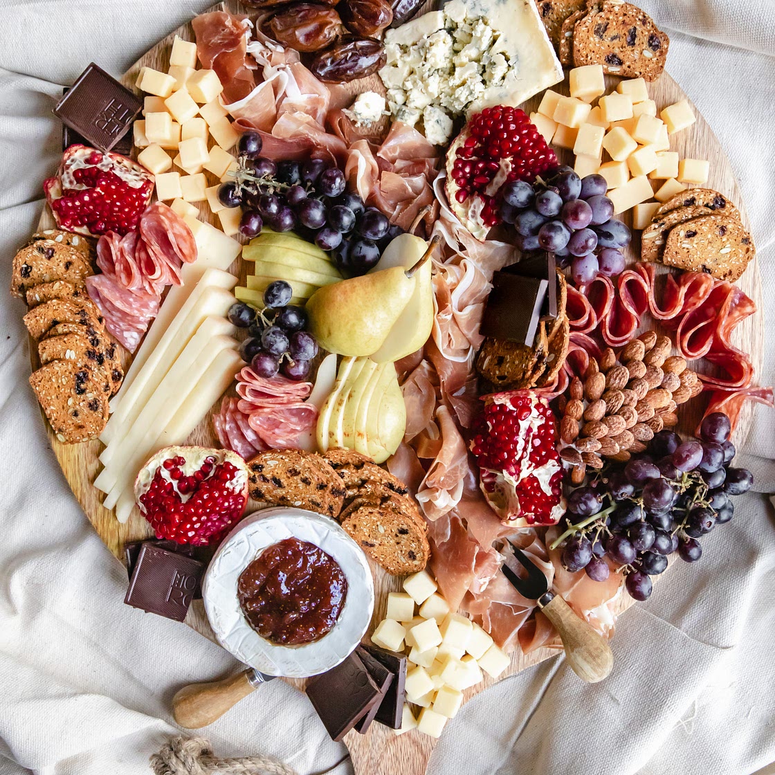 How to make a Fall Charcuterie Board | Rosalynn Daniels