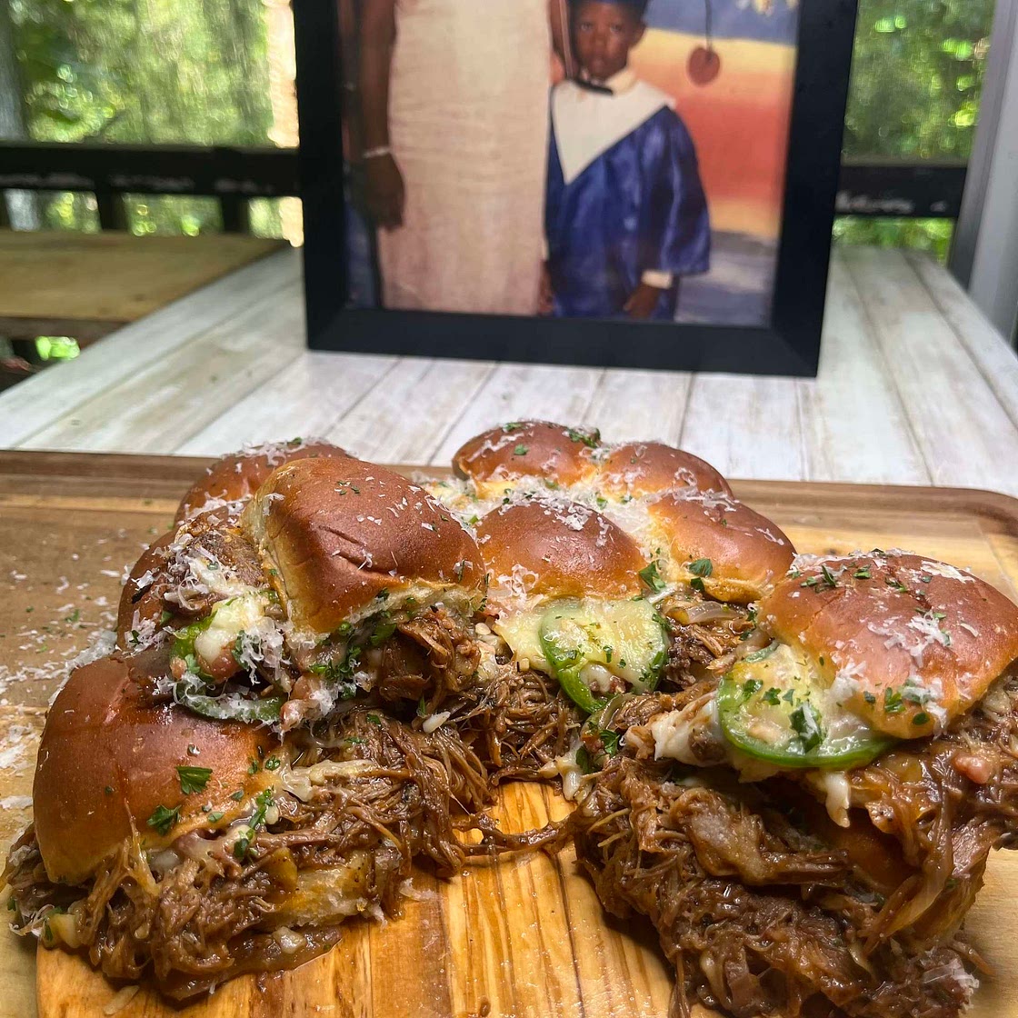 Jerk BBQ pull pork sliders - 