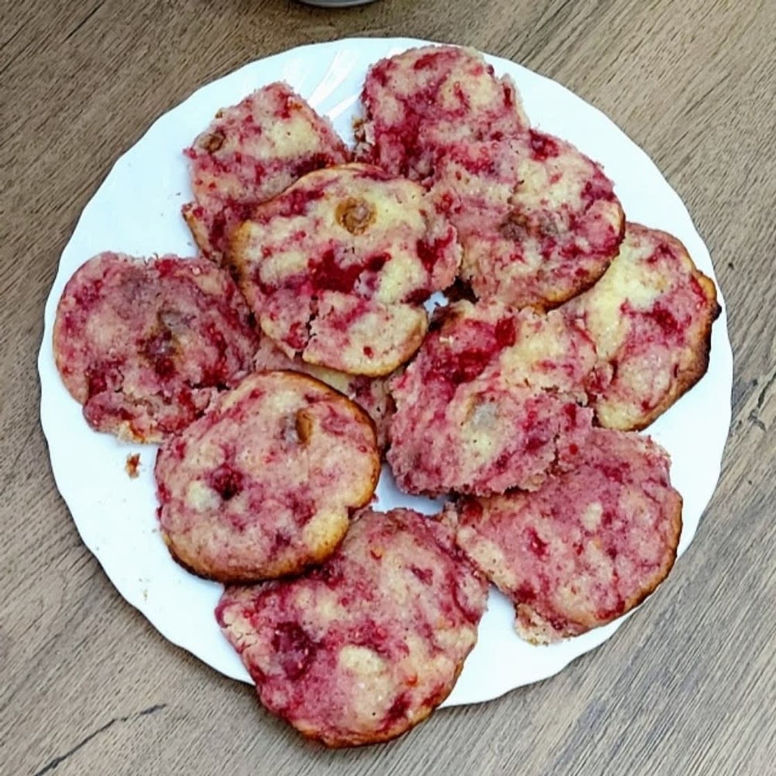 Raspberry Lemonade Cookies