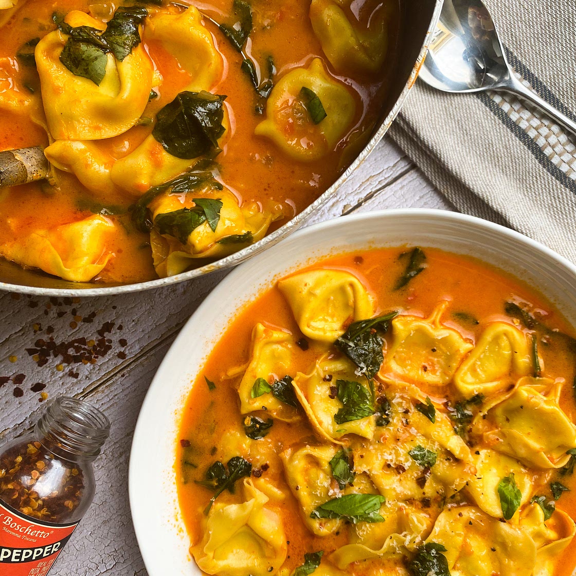 Tuscan Tortellini Soup