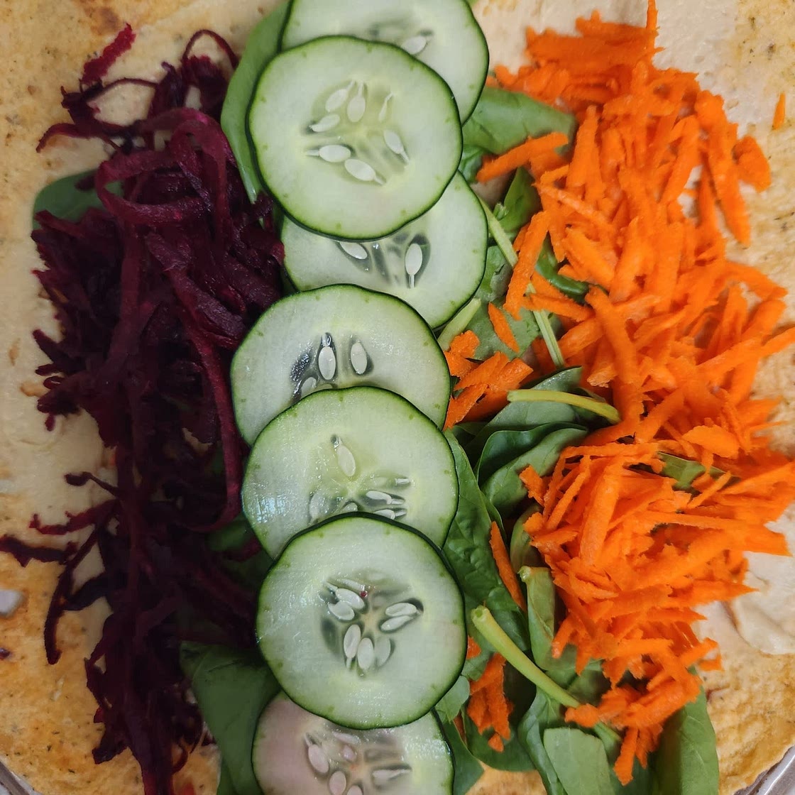 Hummus rainbow wraps