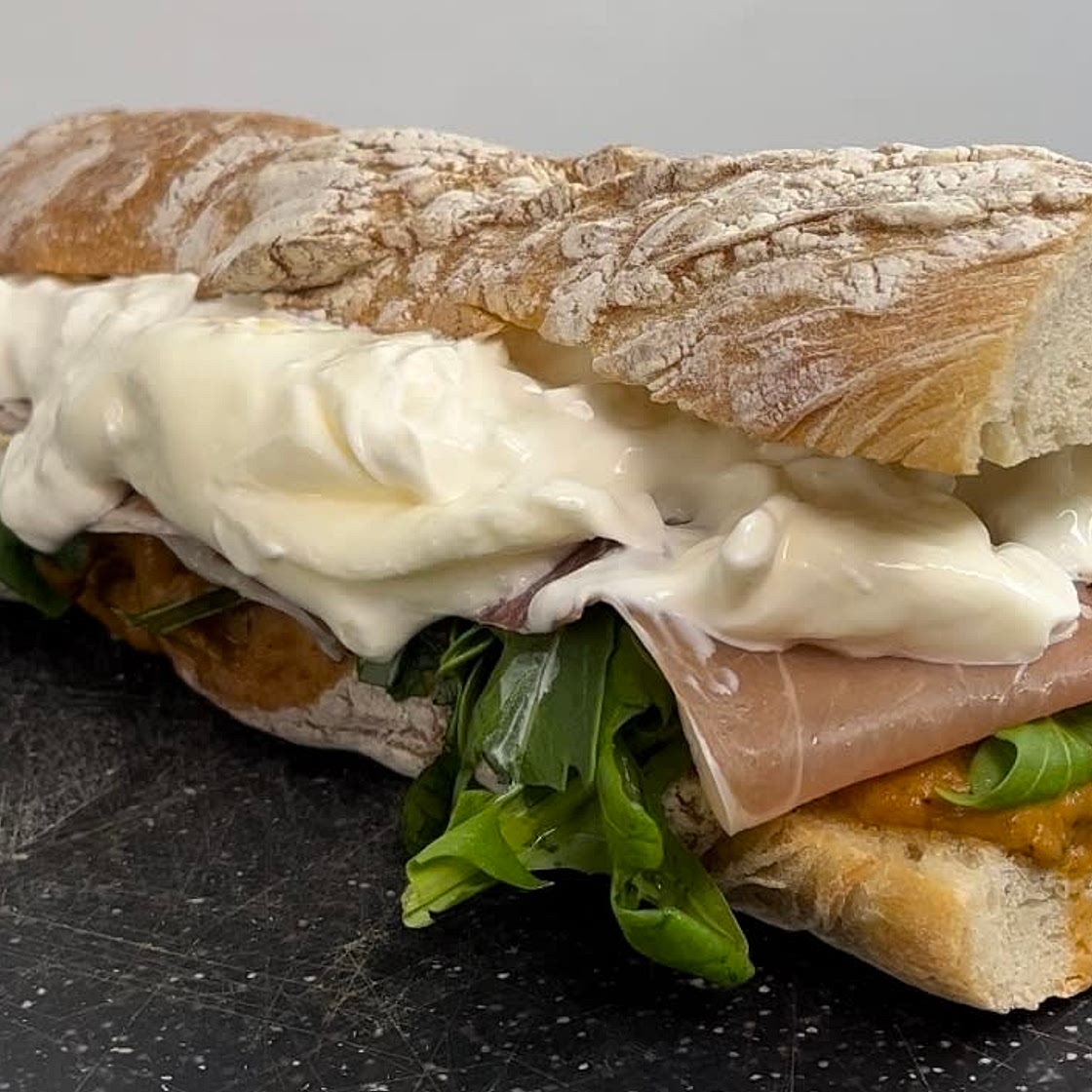 Juicy Burrata grilled vegetables sandwich