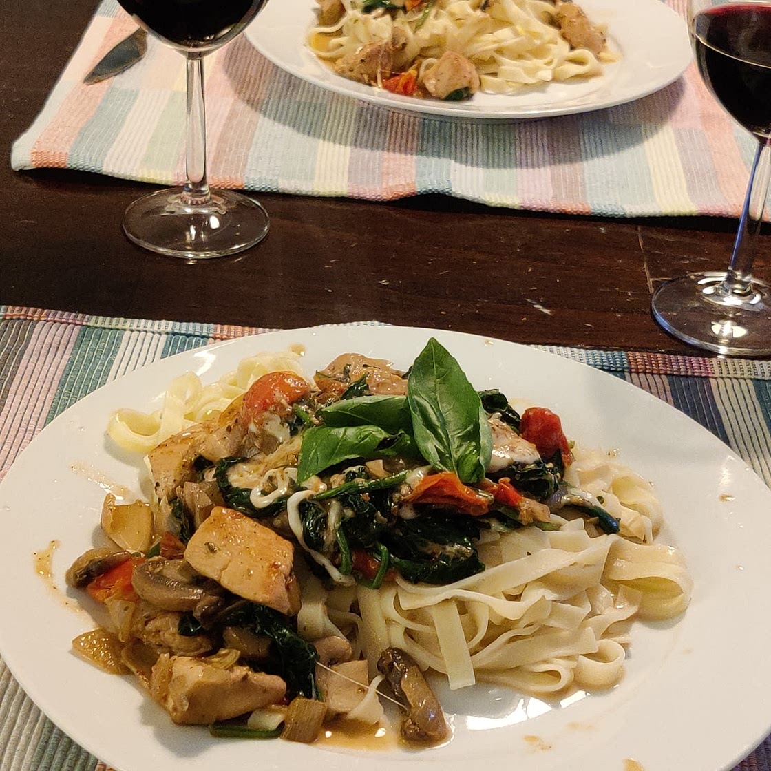 Spinach & Tomato Pasta